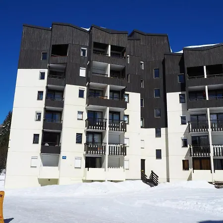 Apartment Renove Au Pied Des Pistes Avec Balcon, Parking Et Wifi - Fr-1-344-985