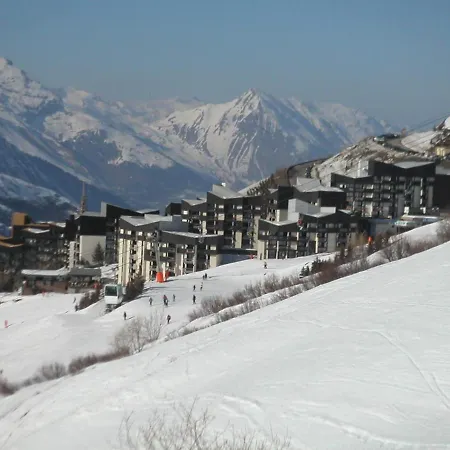 Renove Au Pied Des Pistes Avec Balcon, Parking Et Wifi - Fr-1-344-985 Apartment